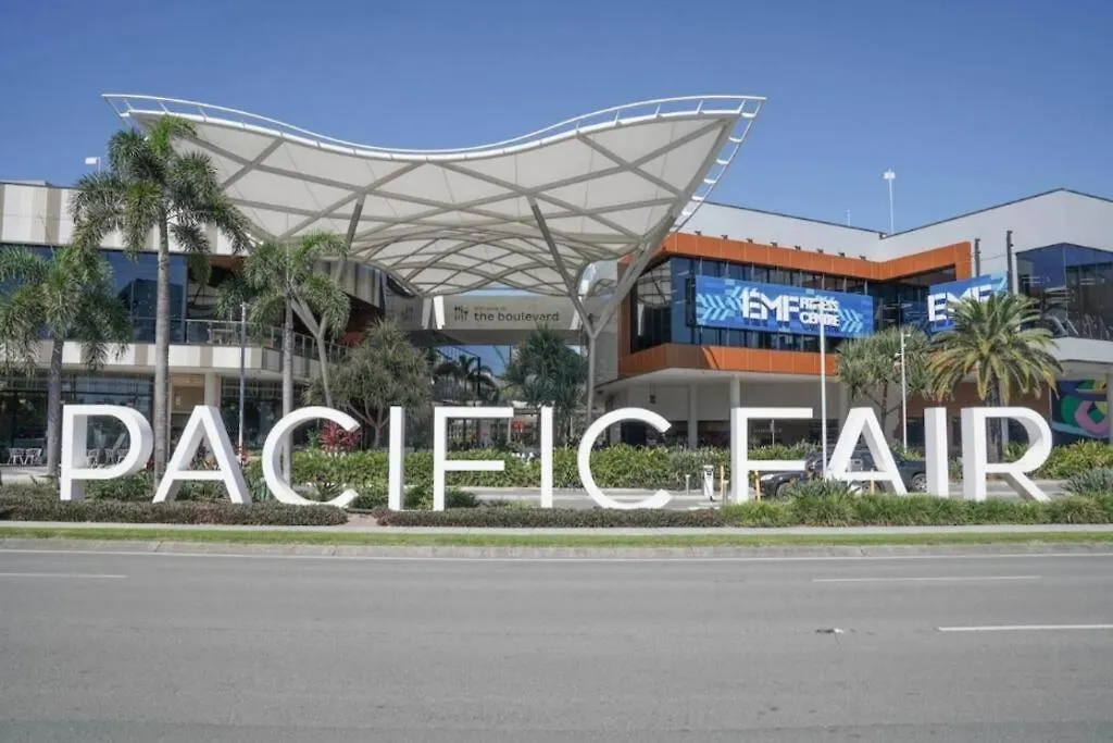Central 1B Apartment In The Heart Of Broadbeach! Gold Coast Australia