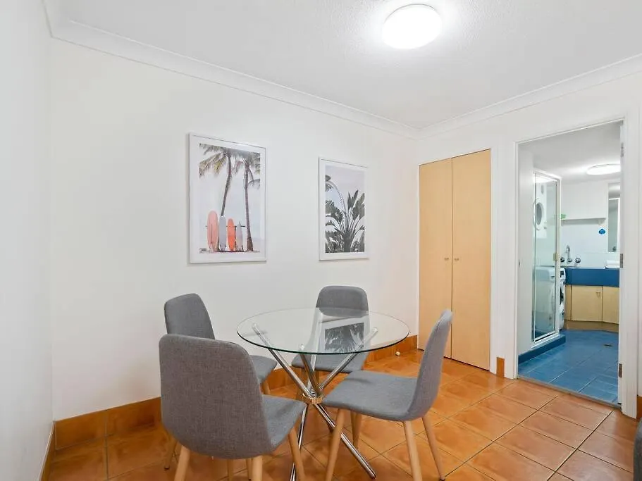 Central 1B Apartment In The Heart Of Broadbeach! Gold Coast